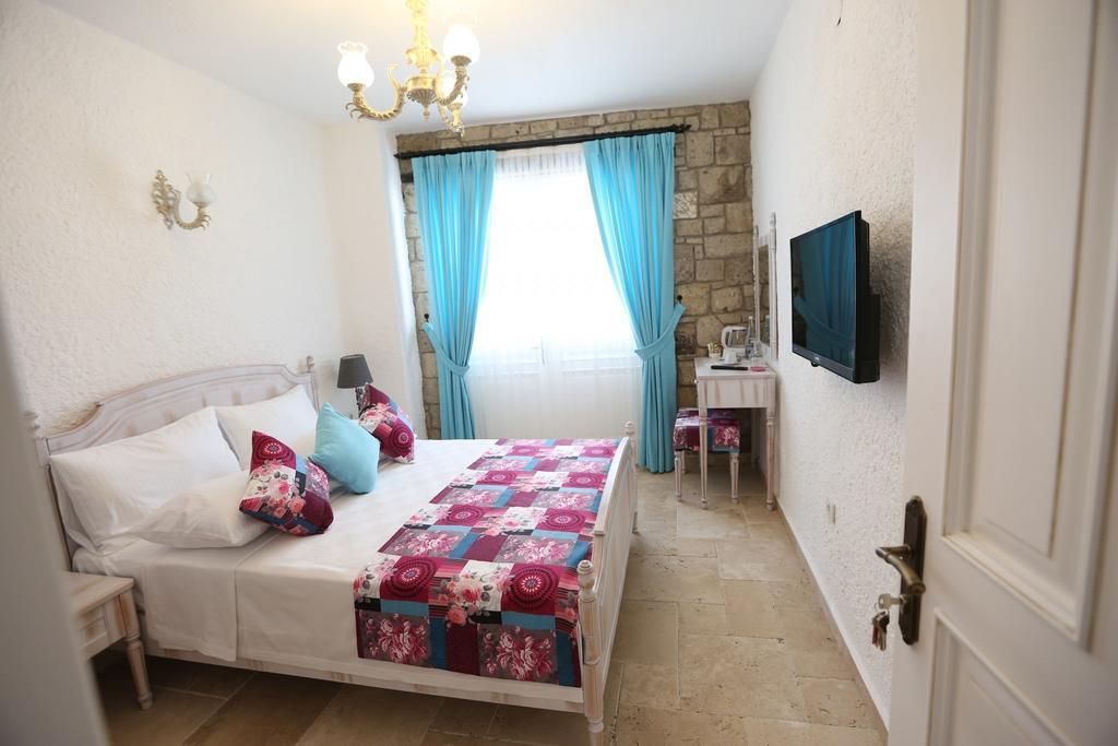 Galya Otel Alacati Cameră foto